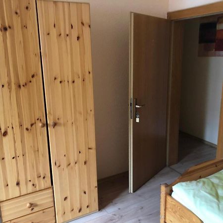 Monteurunterkunft Oberhausen-Rheinhausen Eksteriør billede