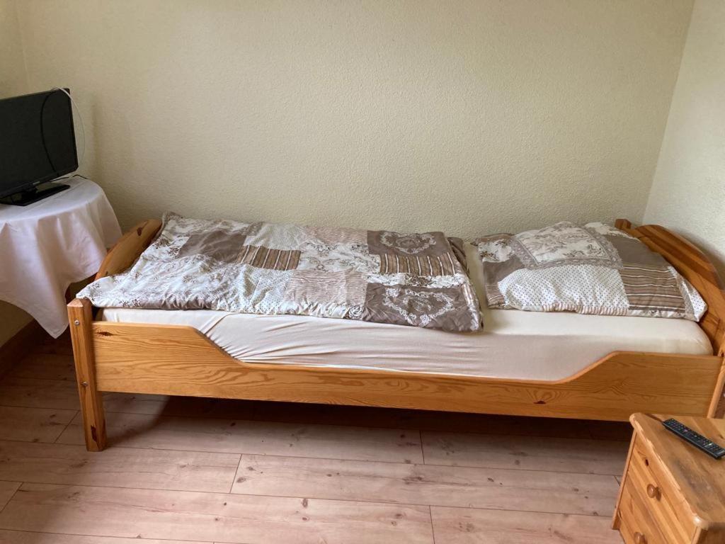 Monteurunterkunft Oberhausen-Rheinhausen Eksteriør billede